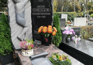 Przy grobie Kamili Skolimowskiej