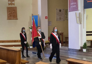 Msza święta w intencji zmarłych nauczycieli i pracowników Oświaty Tomaszowskiej