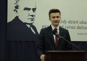 Przewodniczący Samorządu Uczniowskiego Piotr Fabijański