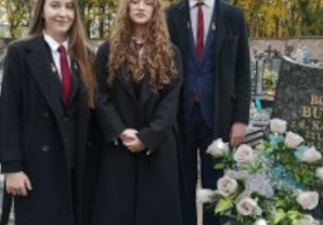 Porządkowanie grobów