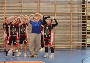 Sukces piłkarek ręcznych II LO