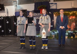 Bożonarodzeniowy wieczór w II LO