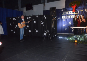 Bożonarodzeniowy wieczór w II LO